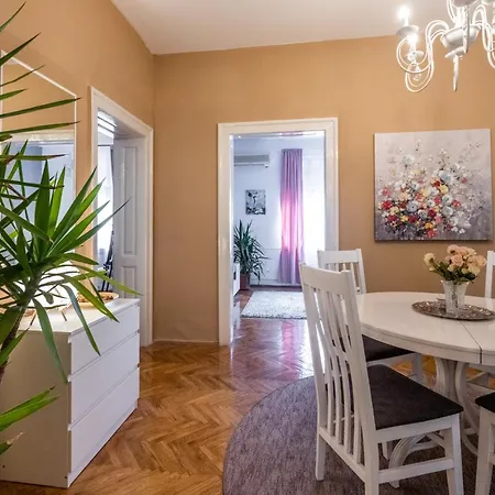 Neimar Apartment With Great Wi-Fi And Free Parking Belgrade Exterior photo