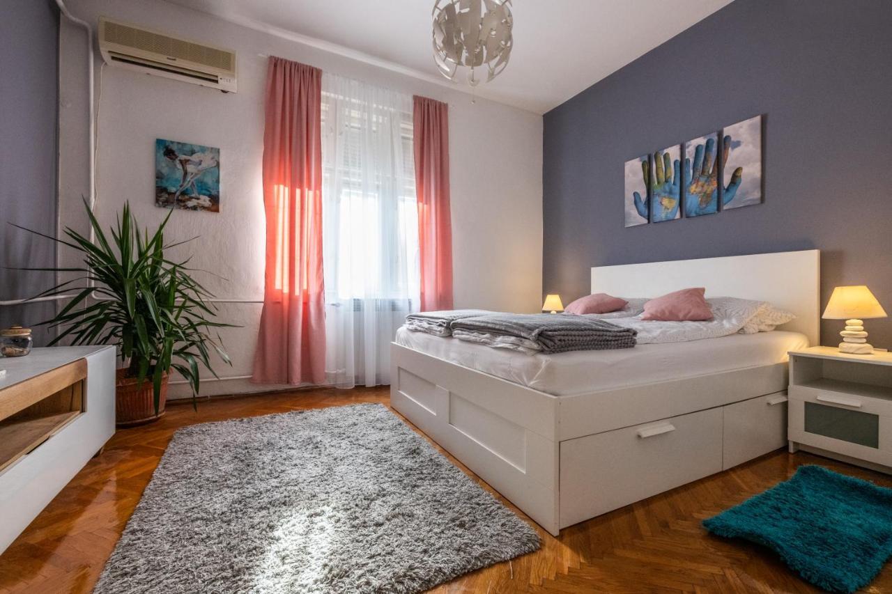 Neimar With Great Wi-fi And Free Parking Lägenhet Belgrad